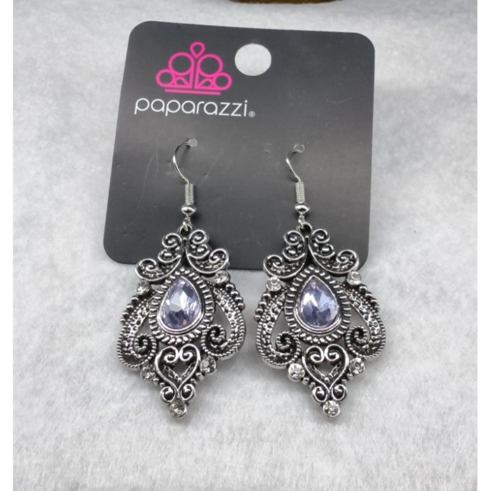 Paparazzi Palace Perfection Purple Earrings Lightweight Fashion Jewelry